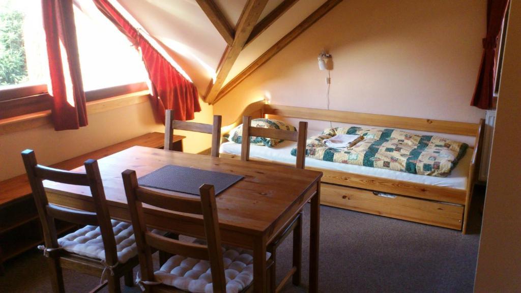 Hotel U Cernych Kvilda Habitación foto